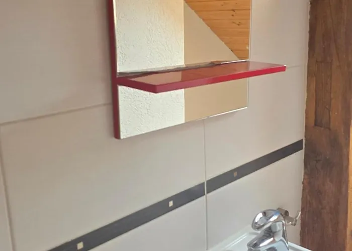 Cozy With Roof Terrace For 3 *